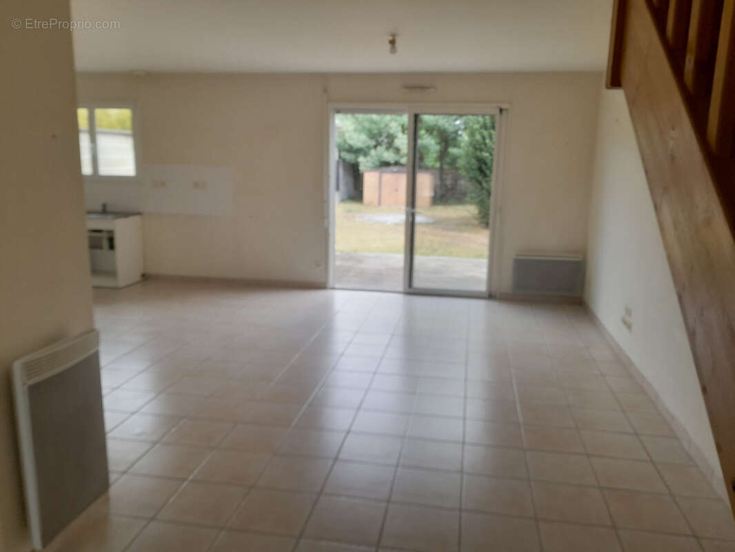 Maison à VILLENAVE-D&#039;ORNON