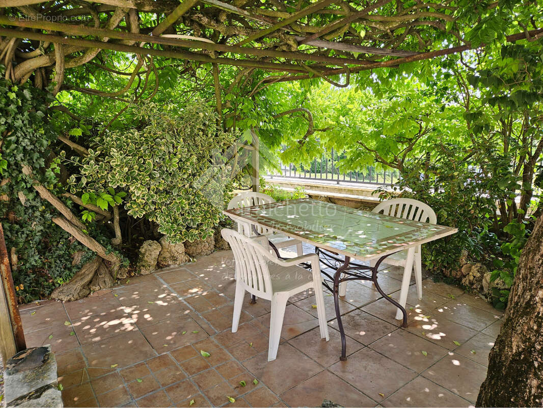 Maison à SAINT-POURCAIN-SUR-SIOULE