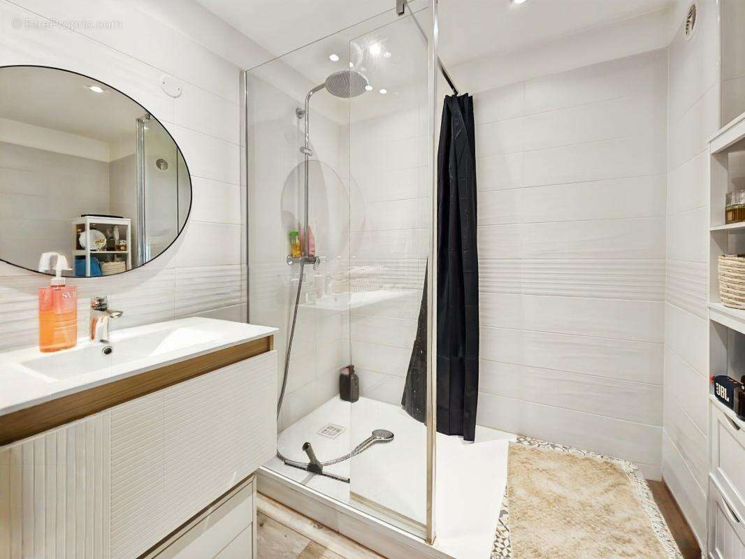 Appartement à UZES