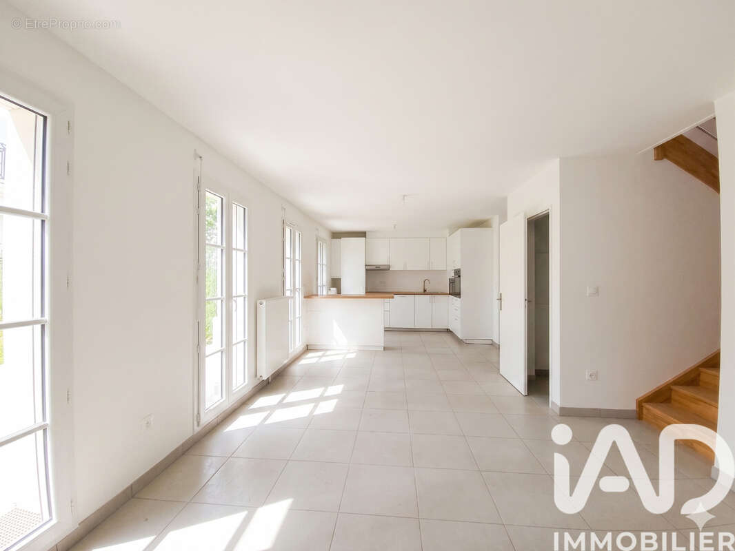 Photo 2 - Maison à SERRIS