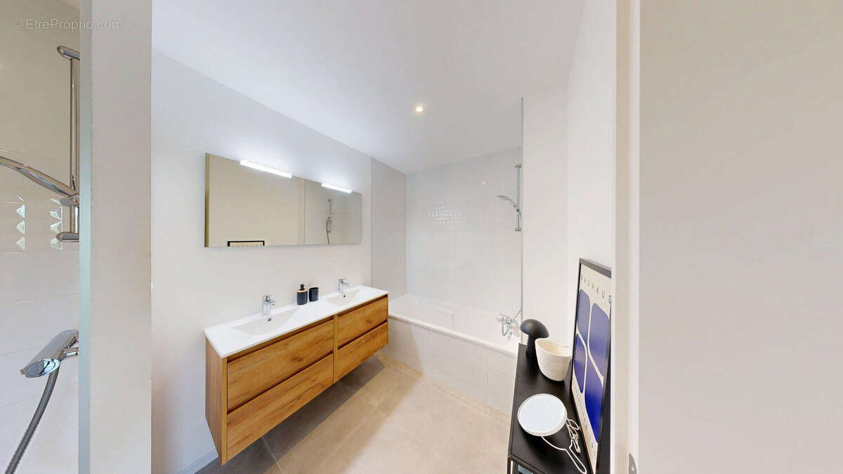 Appartement à SAONE