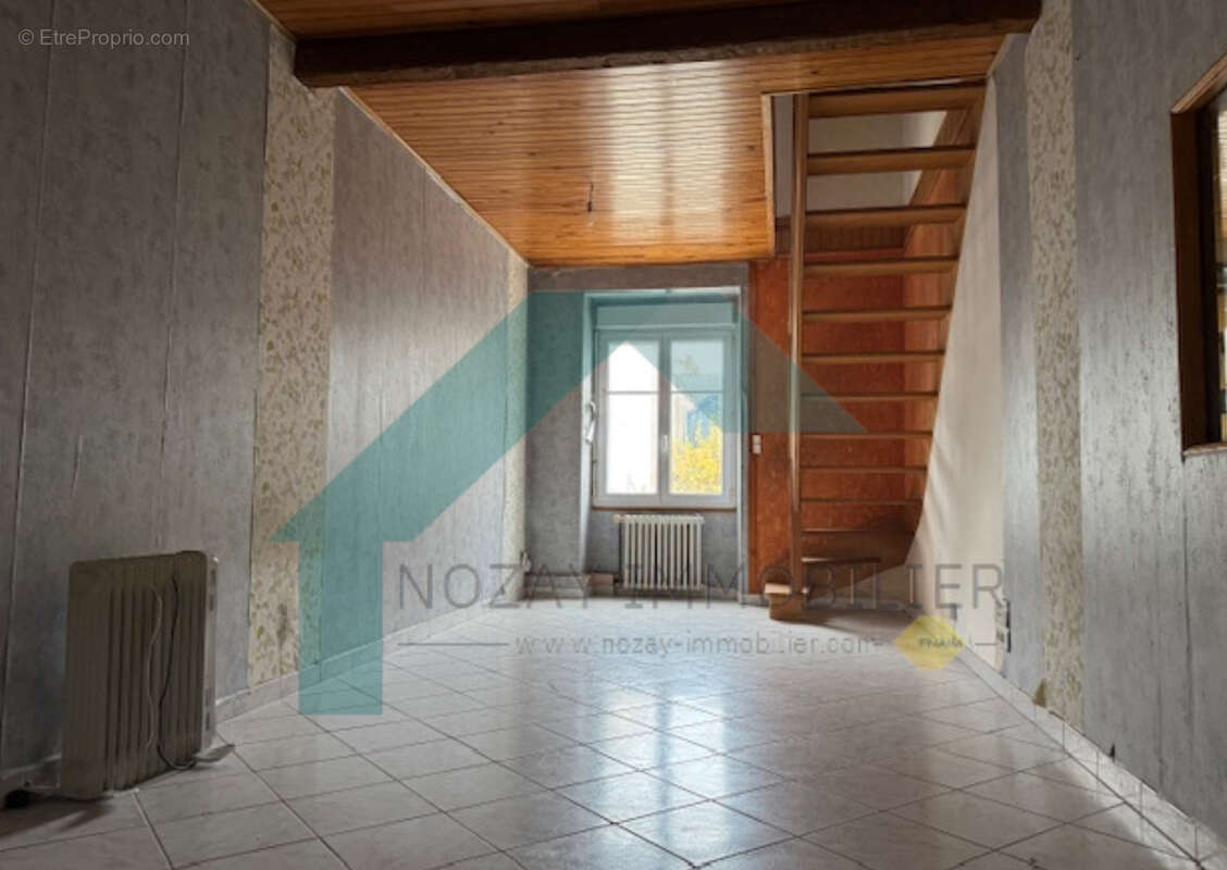 Maison à MARSAC-SUR-DON