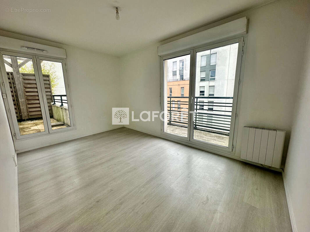 Appartement à ROSNY-SOUS-BOIS