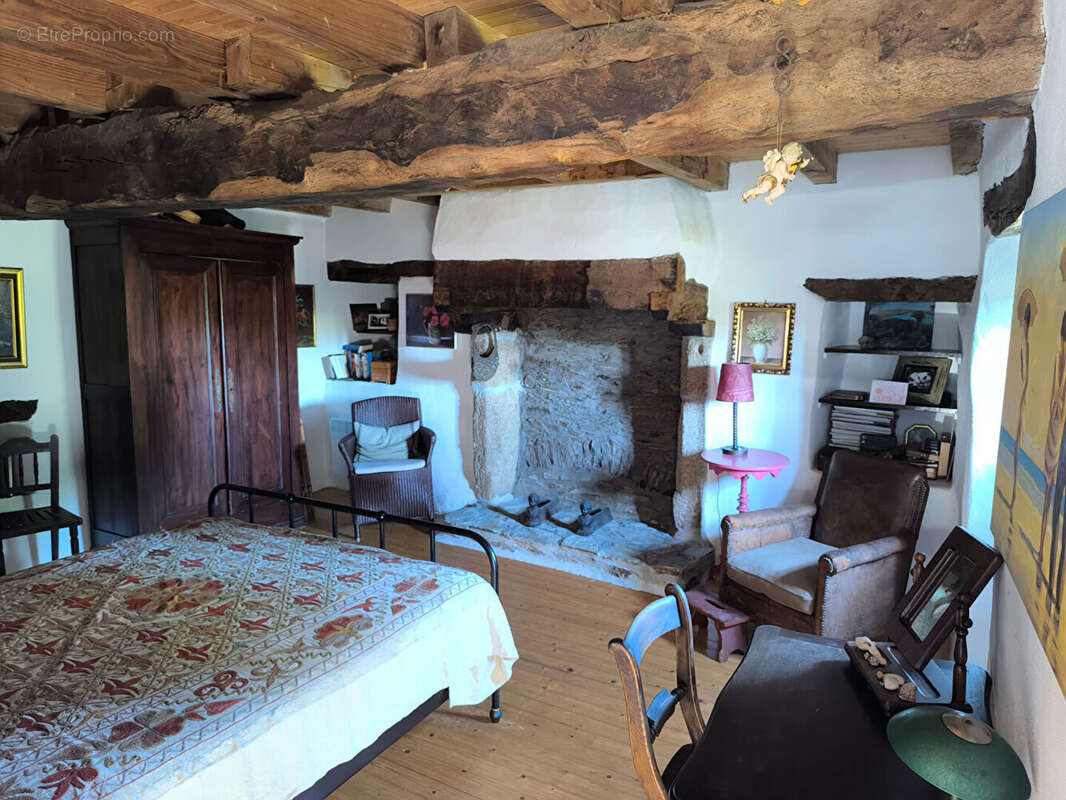 A vendre. Plestin - Maison de Charme en pierre - photo 9