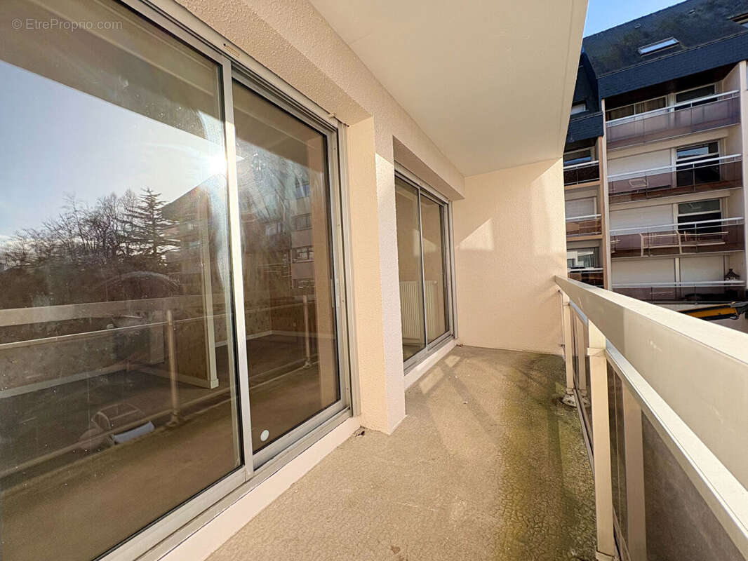 Appartement Saint Brieuc 1 pièce(s) 1 m2 - photo 3