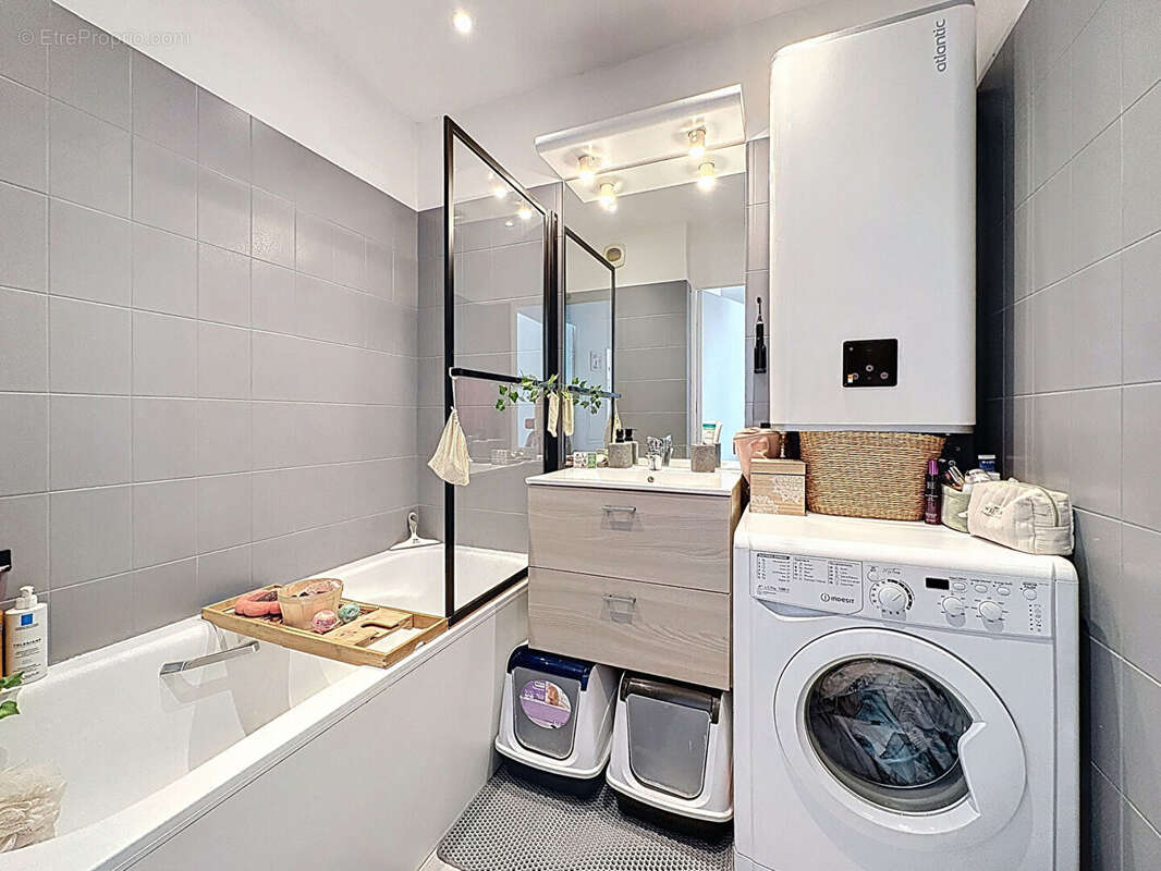 Appartement à ROSNY-SUR-SEINE