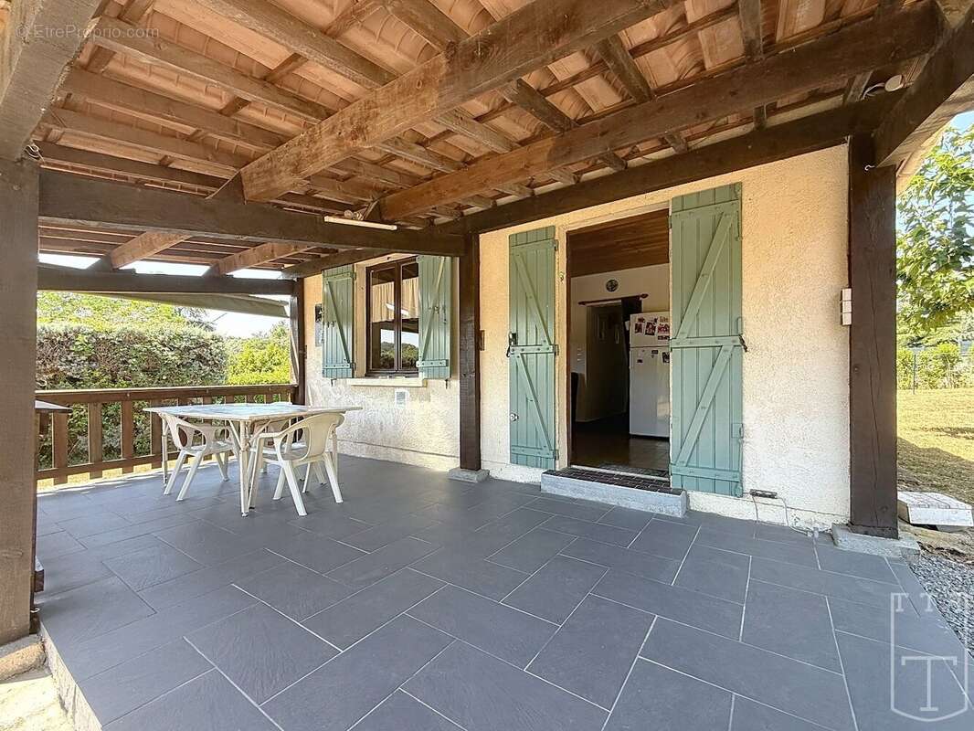 Maison à VALLON-PONT-D'ARC