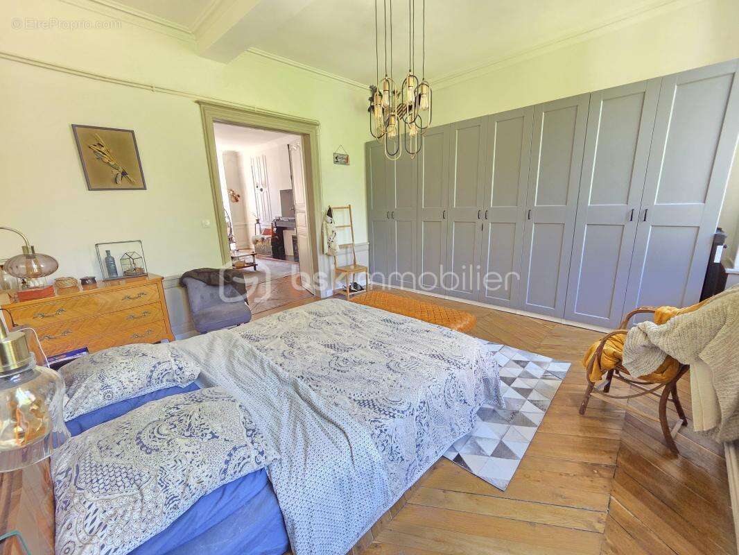 Magnifique Appartement de prestige de 204m² en hyper centre ville de Nevers - photo 24