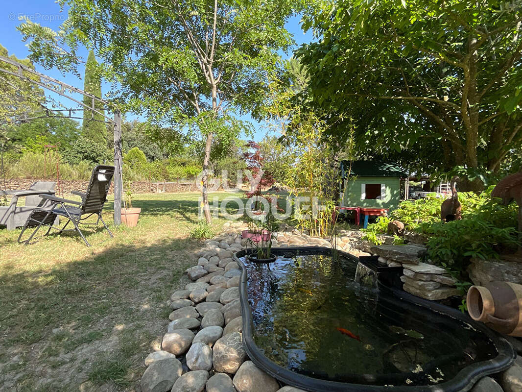 Secteur de Saint Antoine  , l'Isle-sur-la-Sorgue  - 167m² - 2450m² de terrain - photo 12