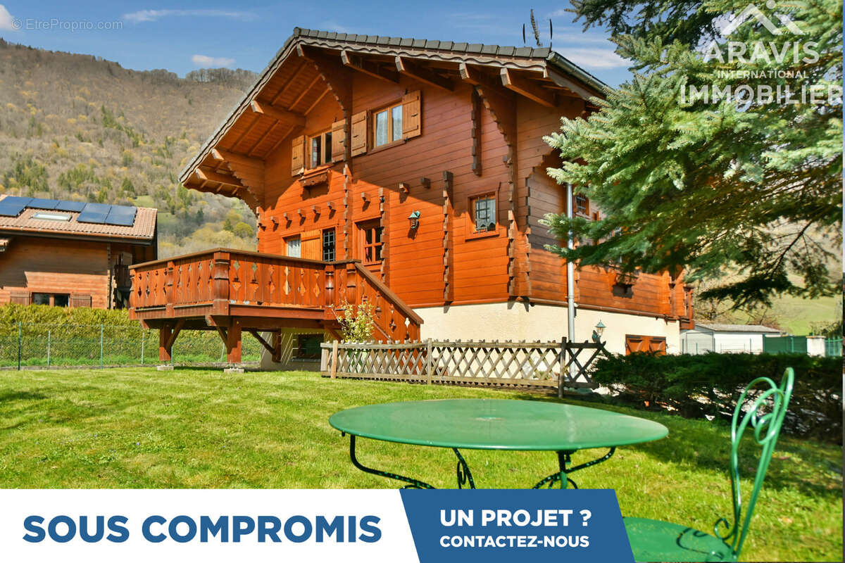 Maison à LATHUILE