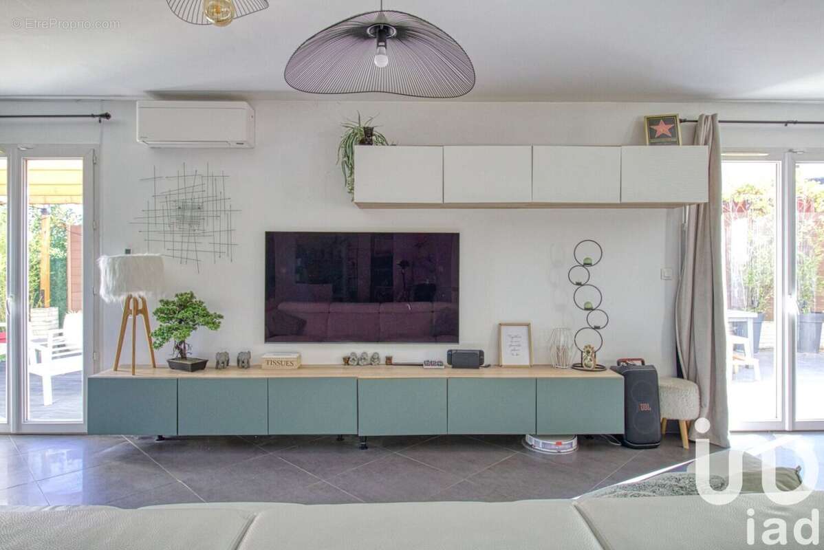 Photo 5 - Maison à SAINT-THIBAULT-DES-VIGNES