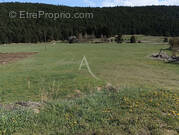 Terrain à FONTRABIOUSE