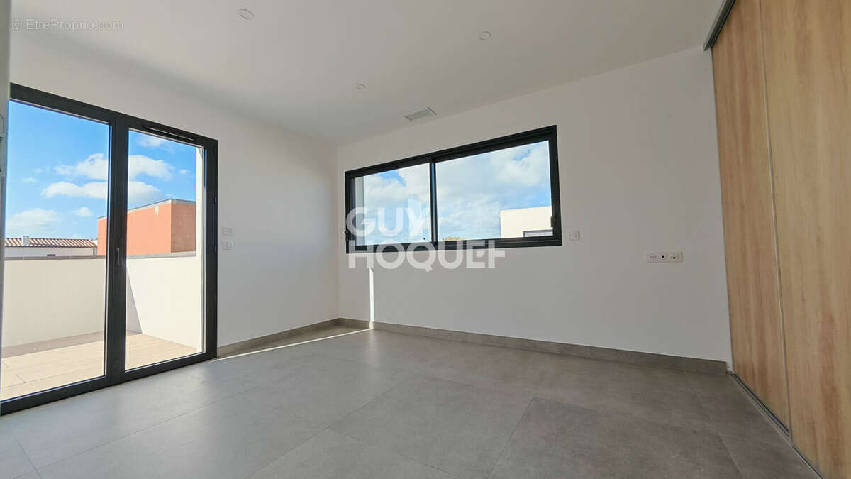 Maison à SAINT-CYPRIEN