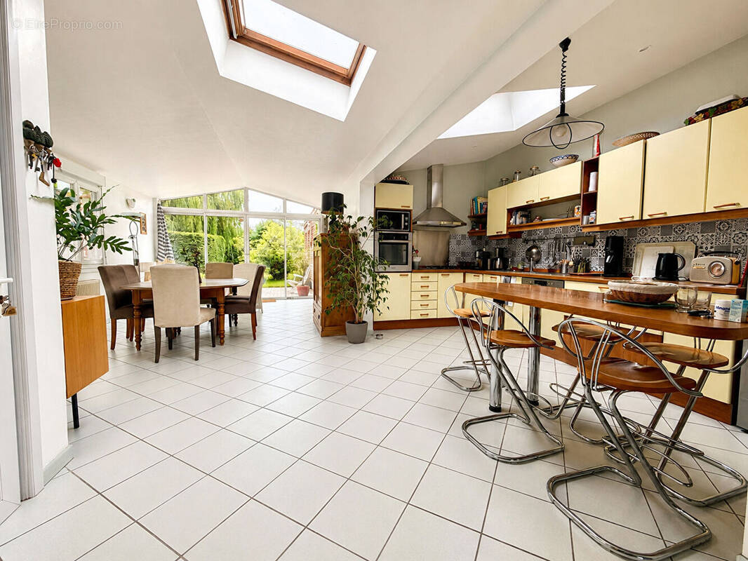 Maison à MARCQ-EN-BAROEUL
