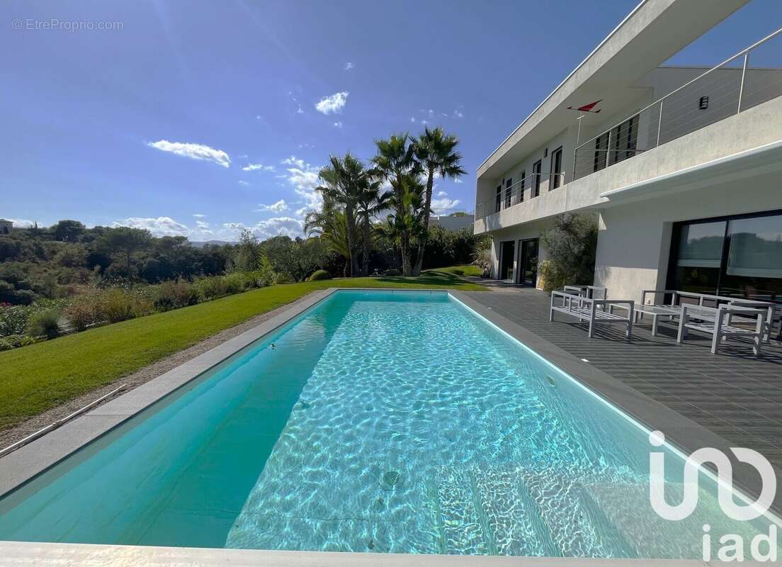 Photo 7 - Maison à FREJUS