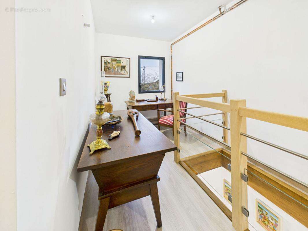 Propriété équestre Bourg Lastic 7 pièce(s) 139.28 m2 - photo 6