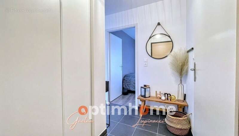 Appartement à AMNEVILLE