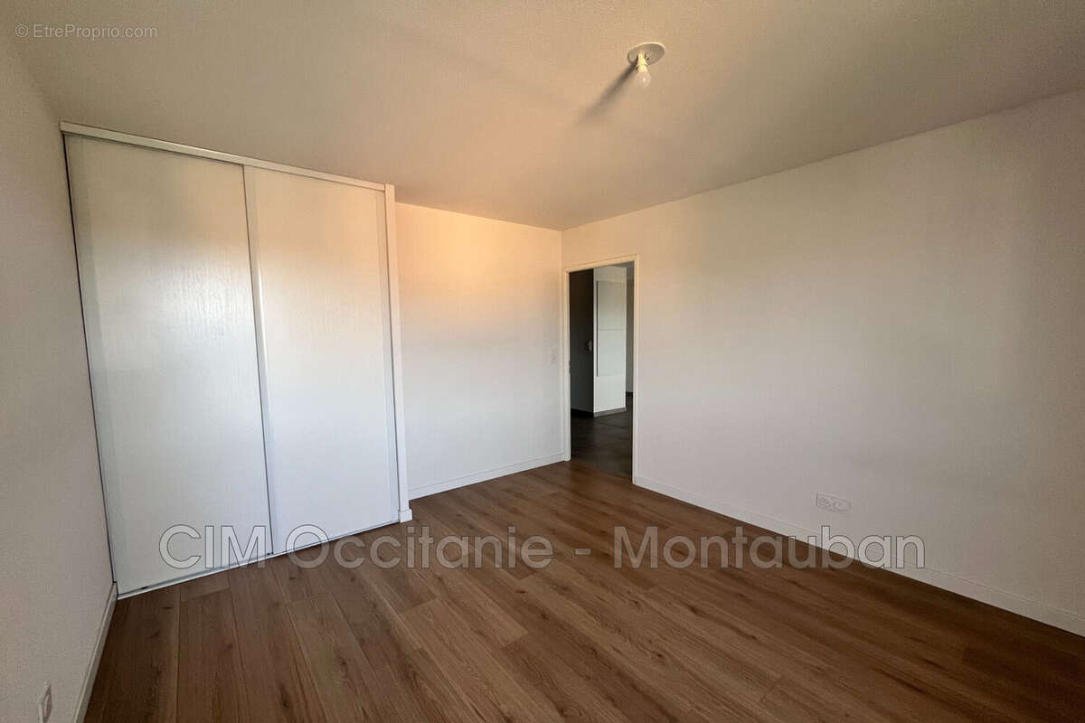 Appartement à CASTELGINEST