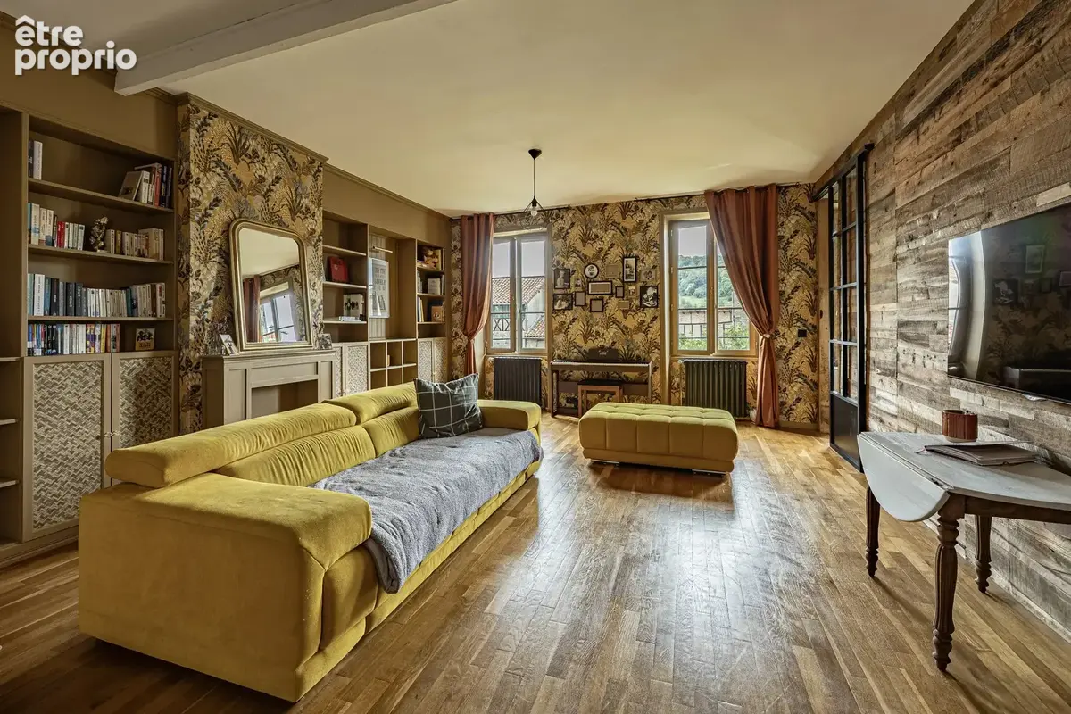 Magnifique propriété rénovée de 3 chambres au cœur de la ville médiévale de Figeac ! - photo 2