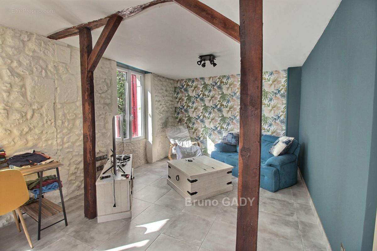 Maison à TOCANE-SAINT-APRE