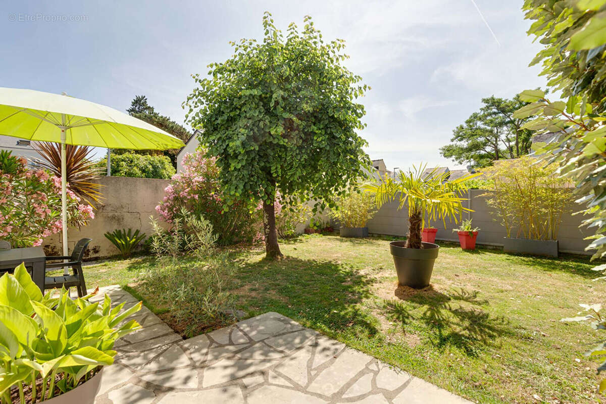A VENDRE Nantes ZOLA  Maison 3 chambres garage - photo 6