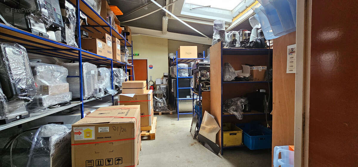 Commerce à PLOMELIN