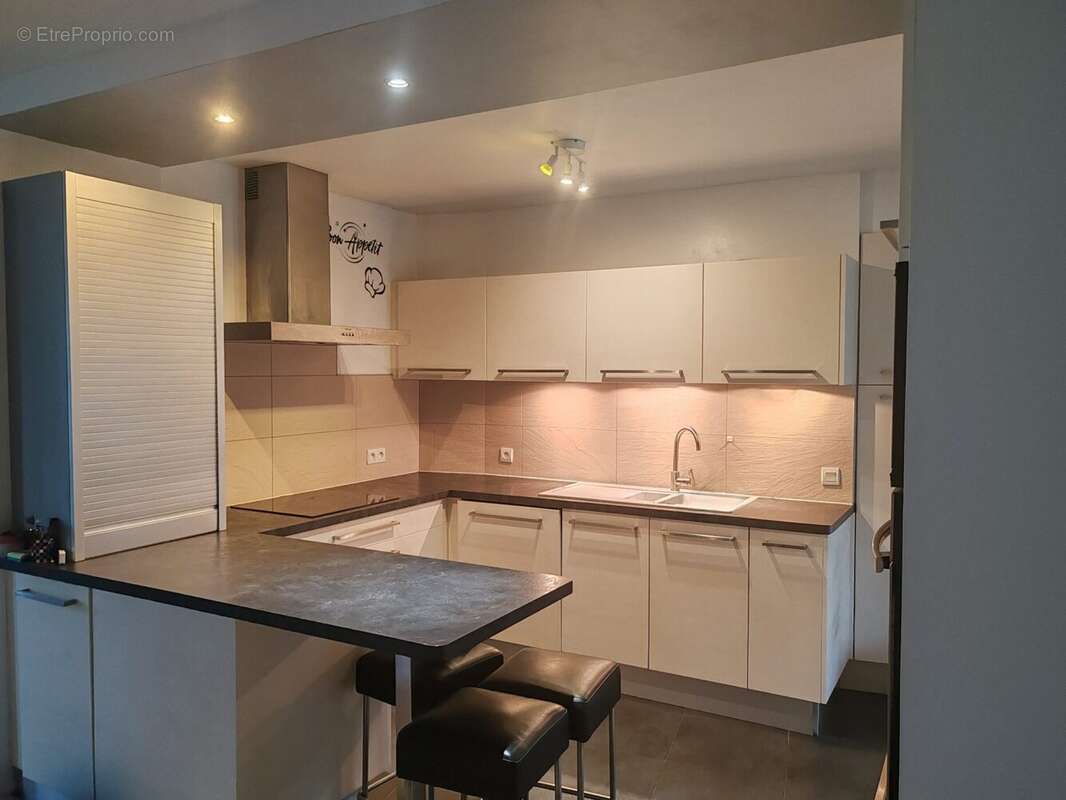 Maison à SAINT-MARTIN-DU-FOUILLOUX