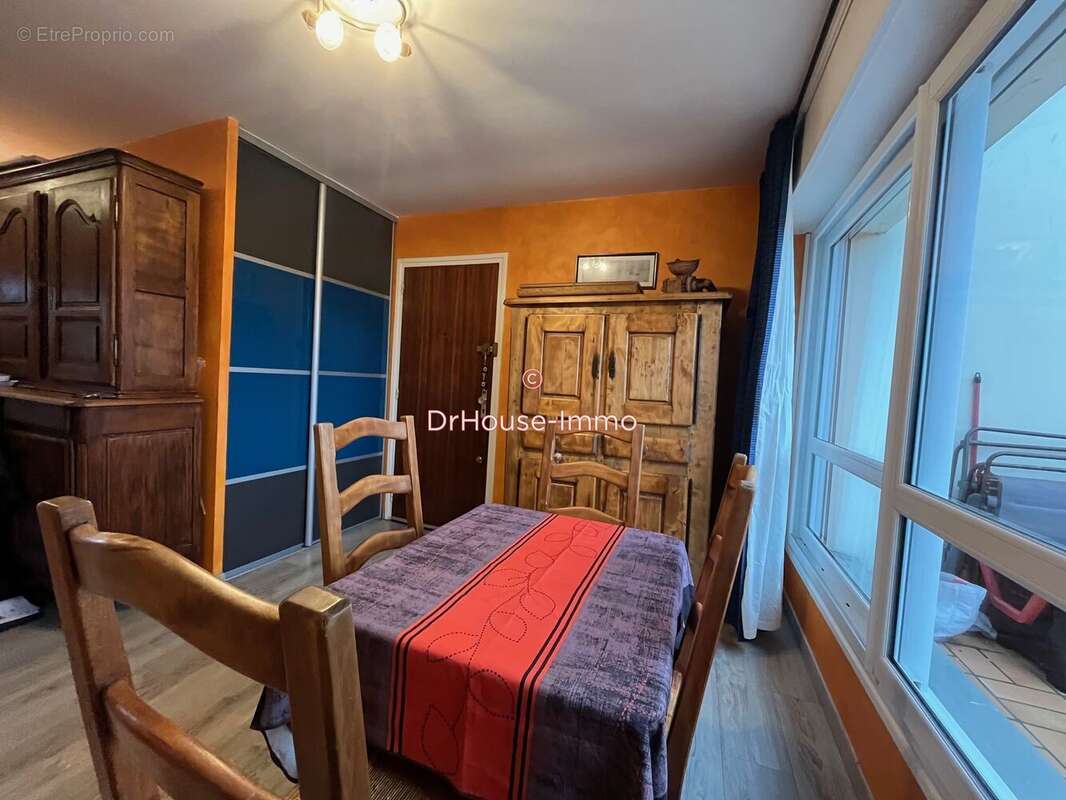 Appartement à COURSEULLES-SUR-MER