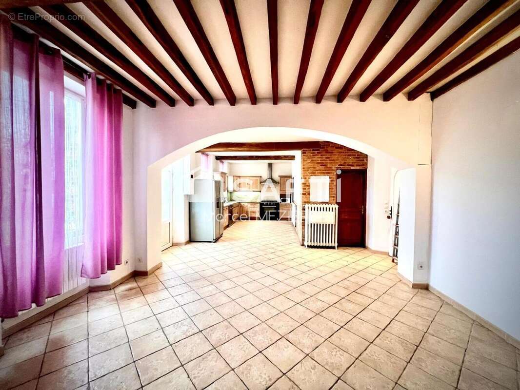 Photo 2 - Maison à THORIGNY-SUR-OREUSE