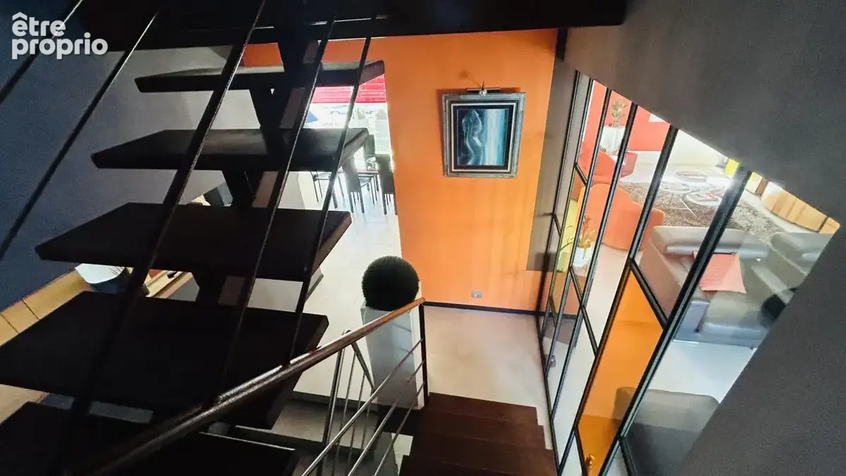Appartement 500 m² à La Rochelle  - photo 6