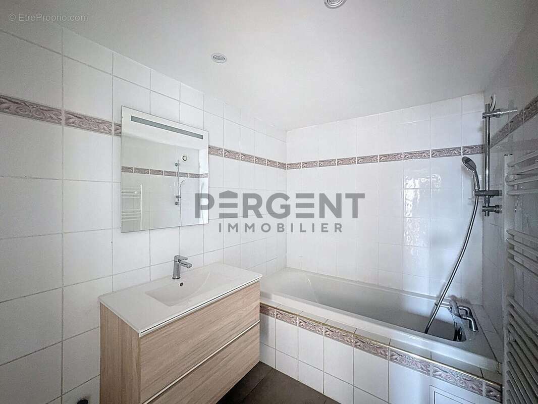 Appartement à CHARLEVILLE-MEZIERES