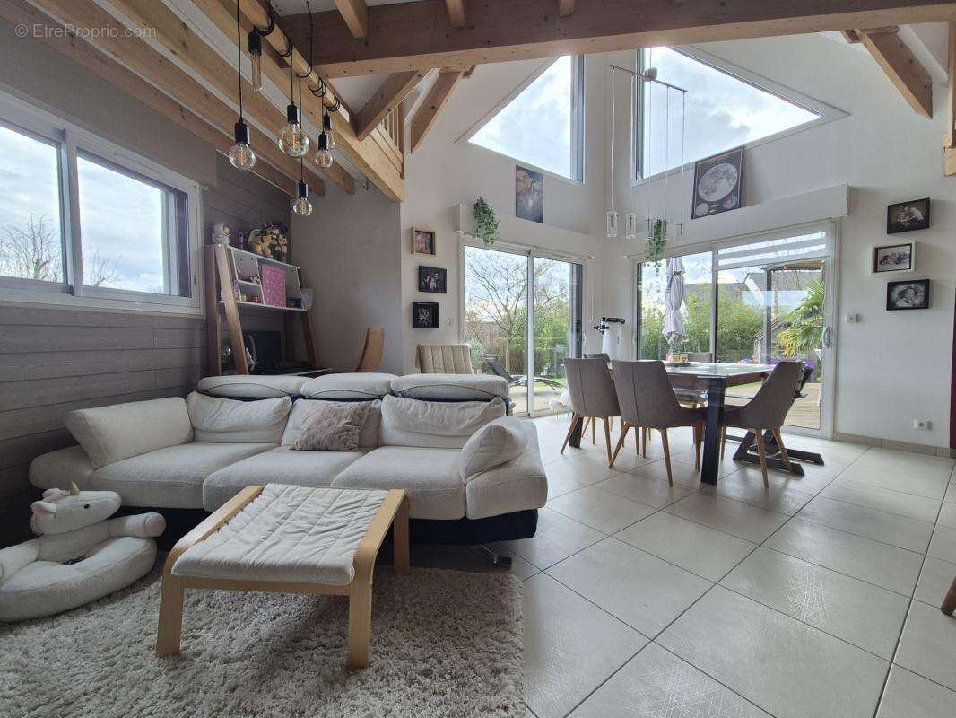 Maison à SAINT-AUBIN-DU-CORMIER