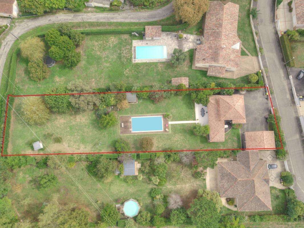 Maison à LE PASSAGE