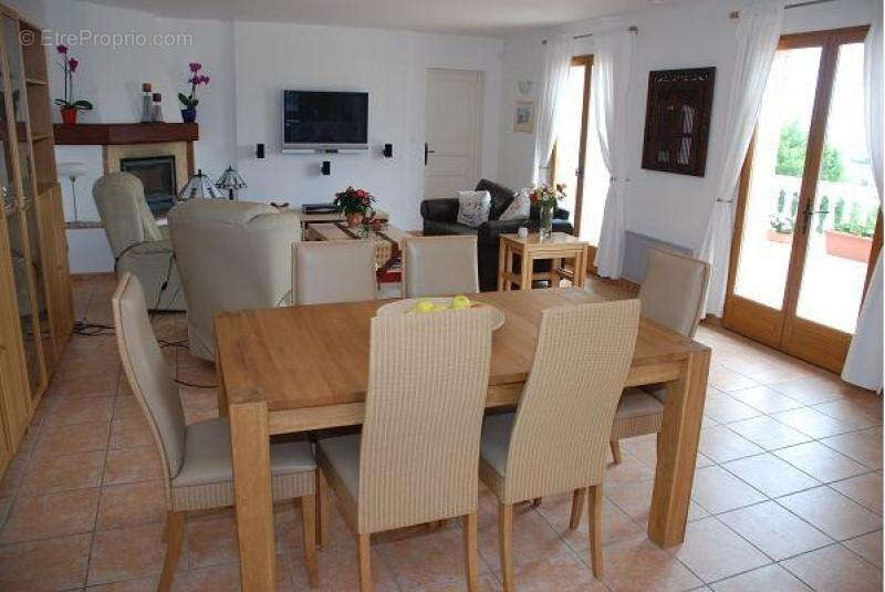 Maison à COLOMBIERS