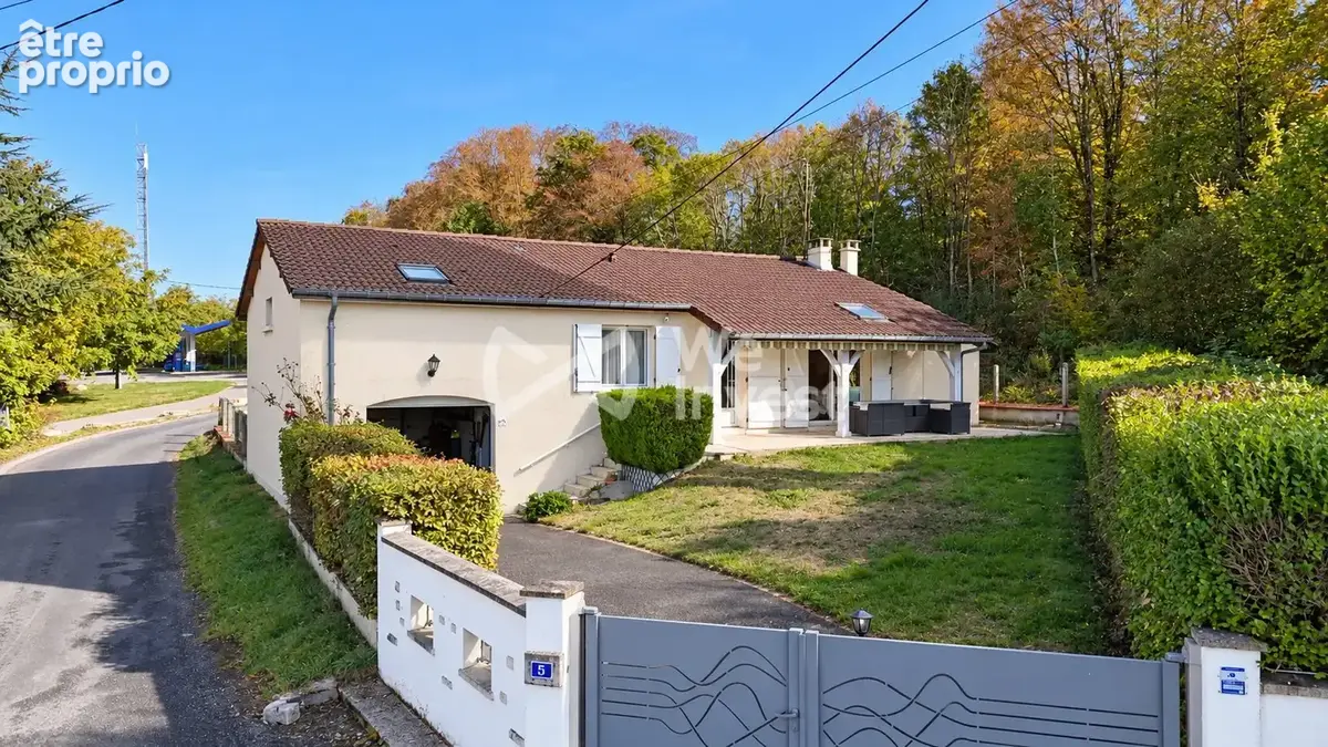 Maison à MAULAN