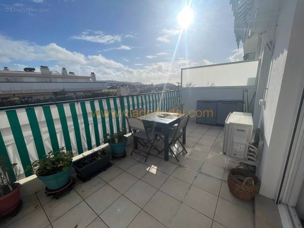 Appartement à NICE