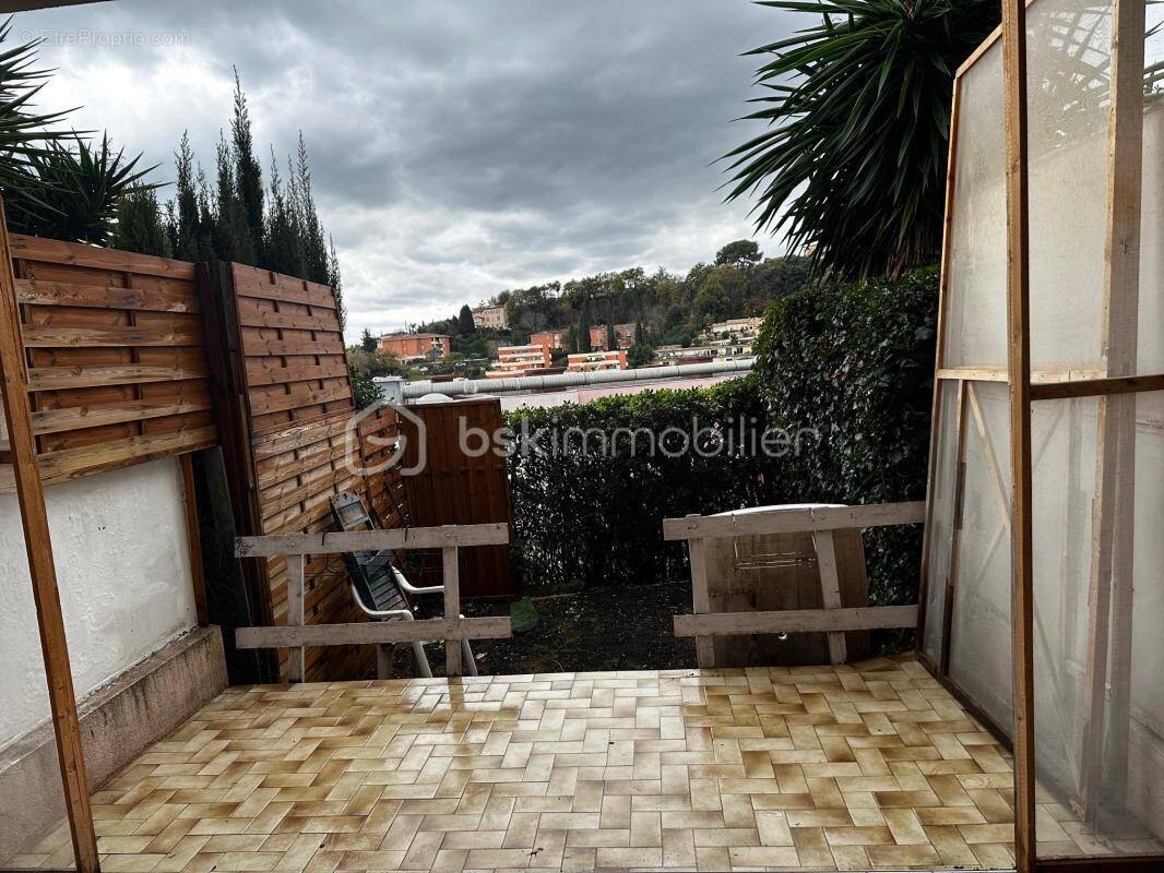 Appartement à VILLENEUVE-LOUBET