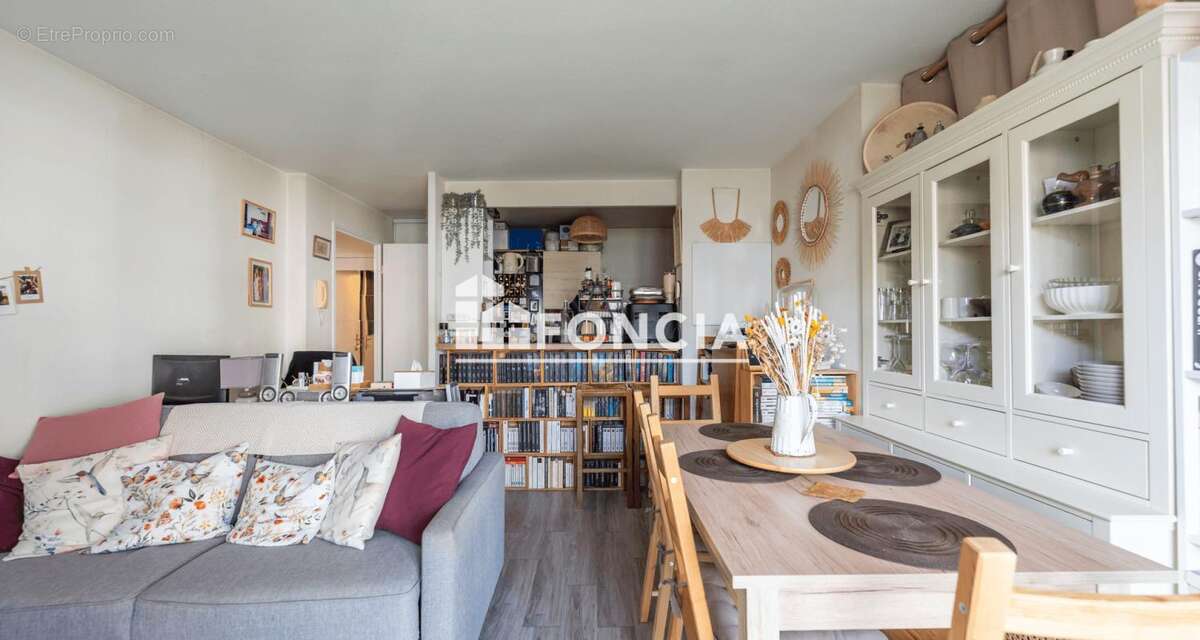 Appartement à SAINT-DENIS