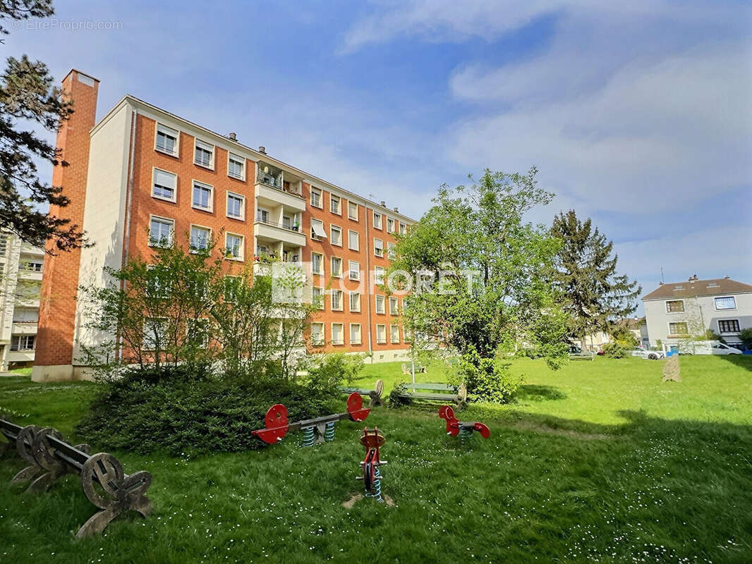 Appartement à VITRY-SUR-SEINE