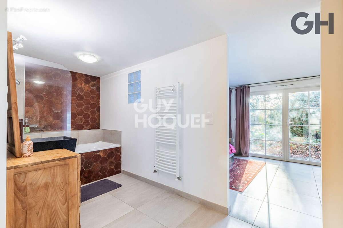 Maison de caractère en meulière de 162m² à soisy-sur-seine - photo 7