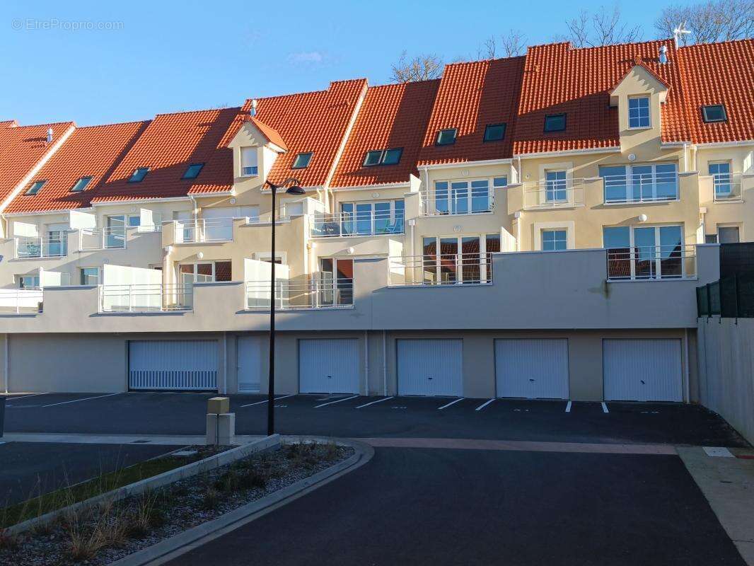 Appartement à SAINT-MARTIN-BOULOGNE