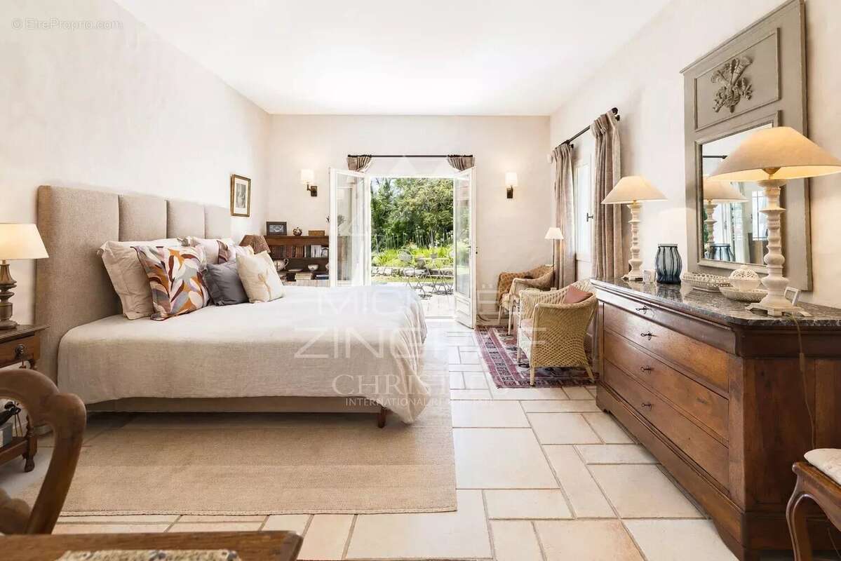Maison à LE ROURET