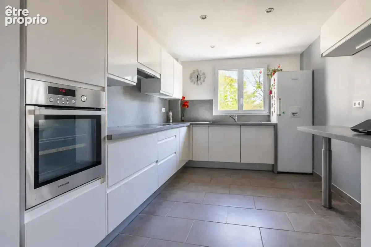 Maison de 8 pièces de 183 m² à Saint-Michel-sur-Orge - photo 6