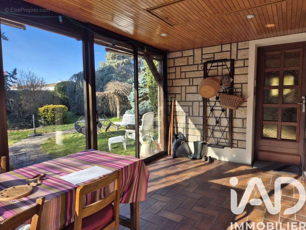 Photo 2 - Maison à CESSON