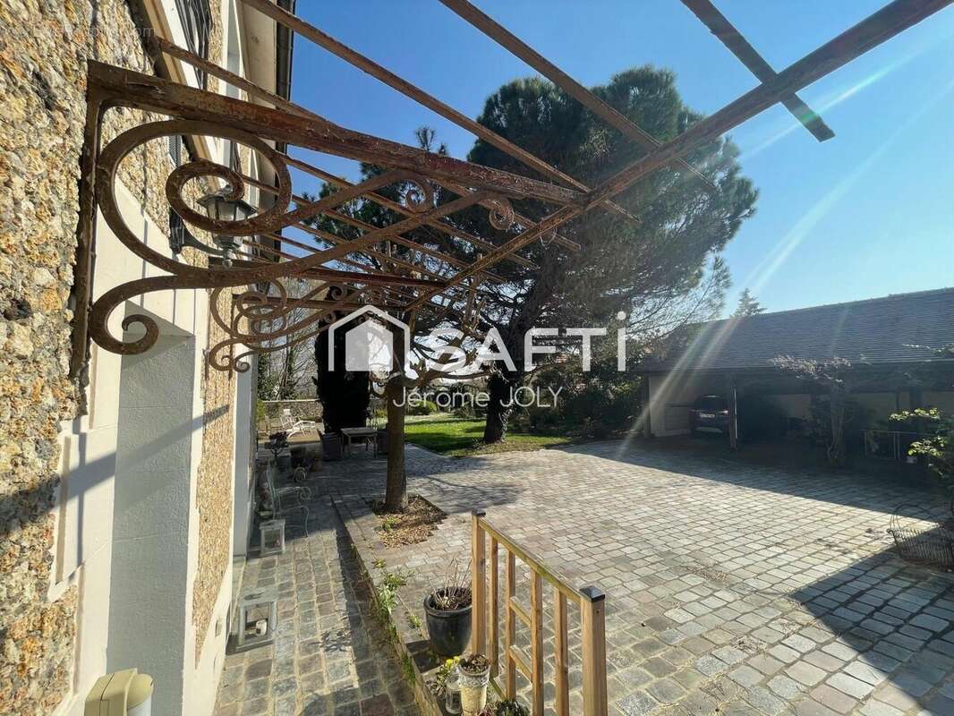 Photo 2 - Maison à AIGREMONT