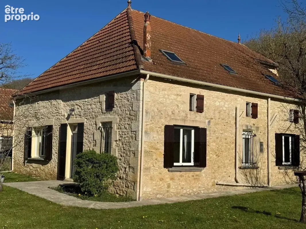 Belle propriété de campagne avec piscine sur 3.7 ha de terrain - photo 26