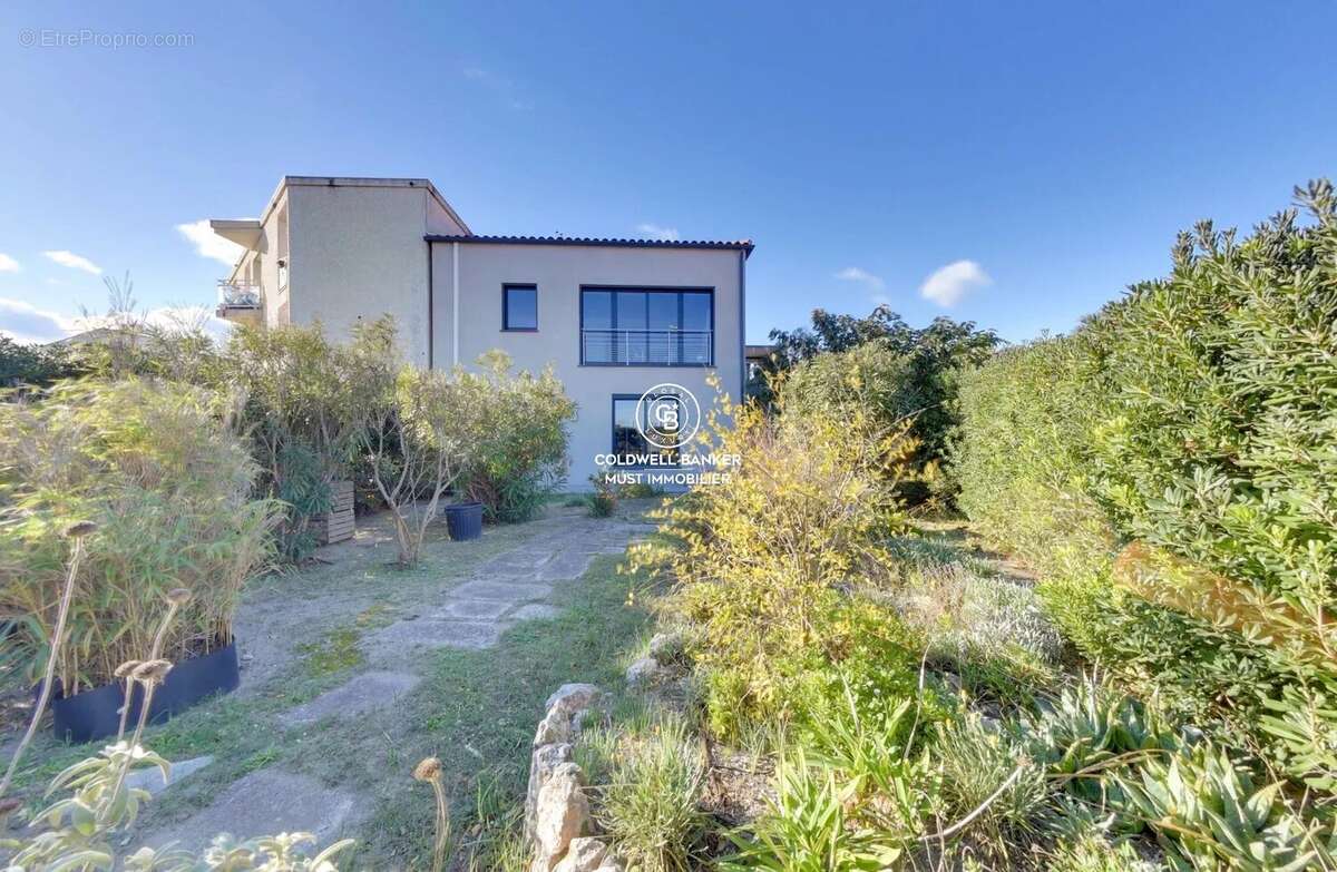 Maison à SAINT-CYPRIEN