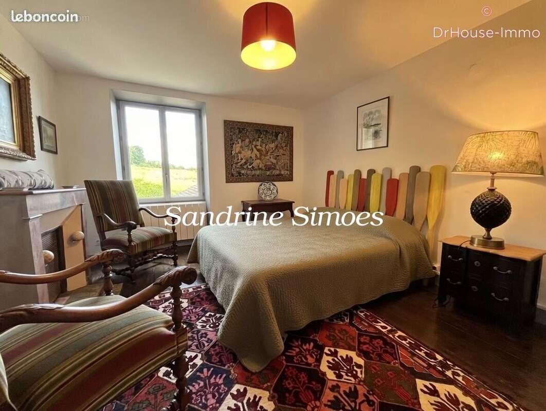 Maison 242 m² à Montmorillon  - photo 12