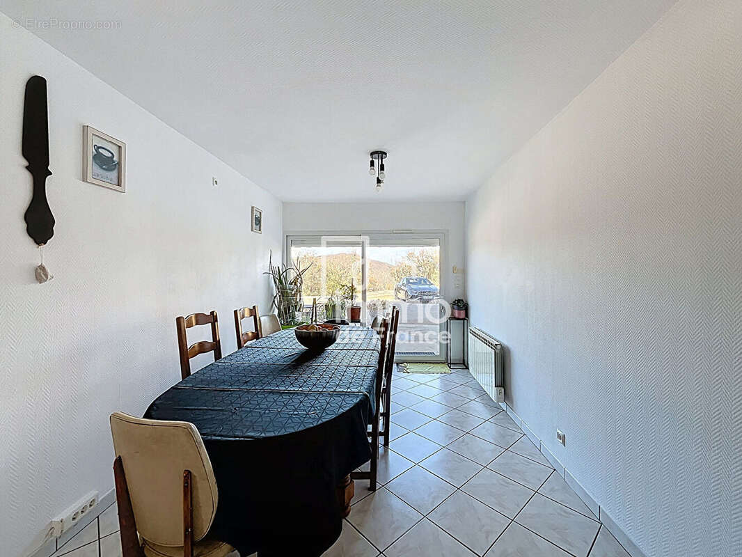 Maison à DORTAN