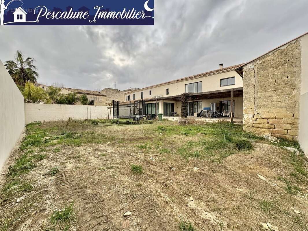 Maison à SAINT-LAURENT-D'AIGOUZE